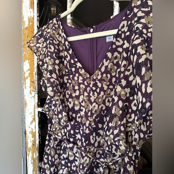 Tommy Hilfiger Women's Flutter-Sleeve Animal-Print V Neck Leopard Dress - Picture 4 of 6